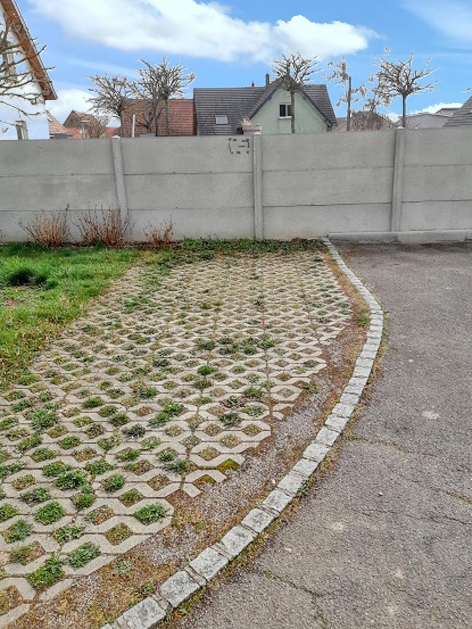 Maison Enchanteur A Berrwiller Avec Jardin Paisible Luaran gambar